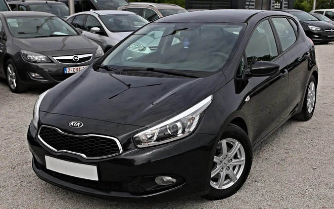 Kia Ceed cena 26800 przebieg: 253000, rok produkcji 2012 z Gostynin małe 781